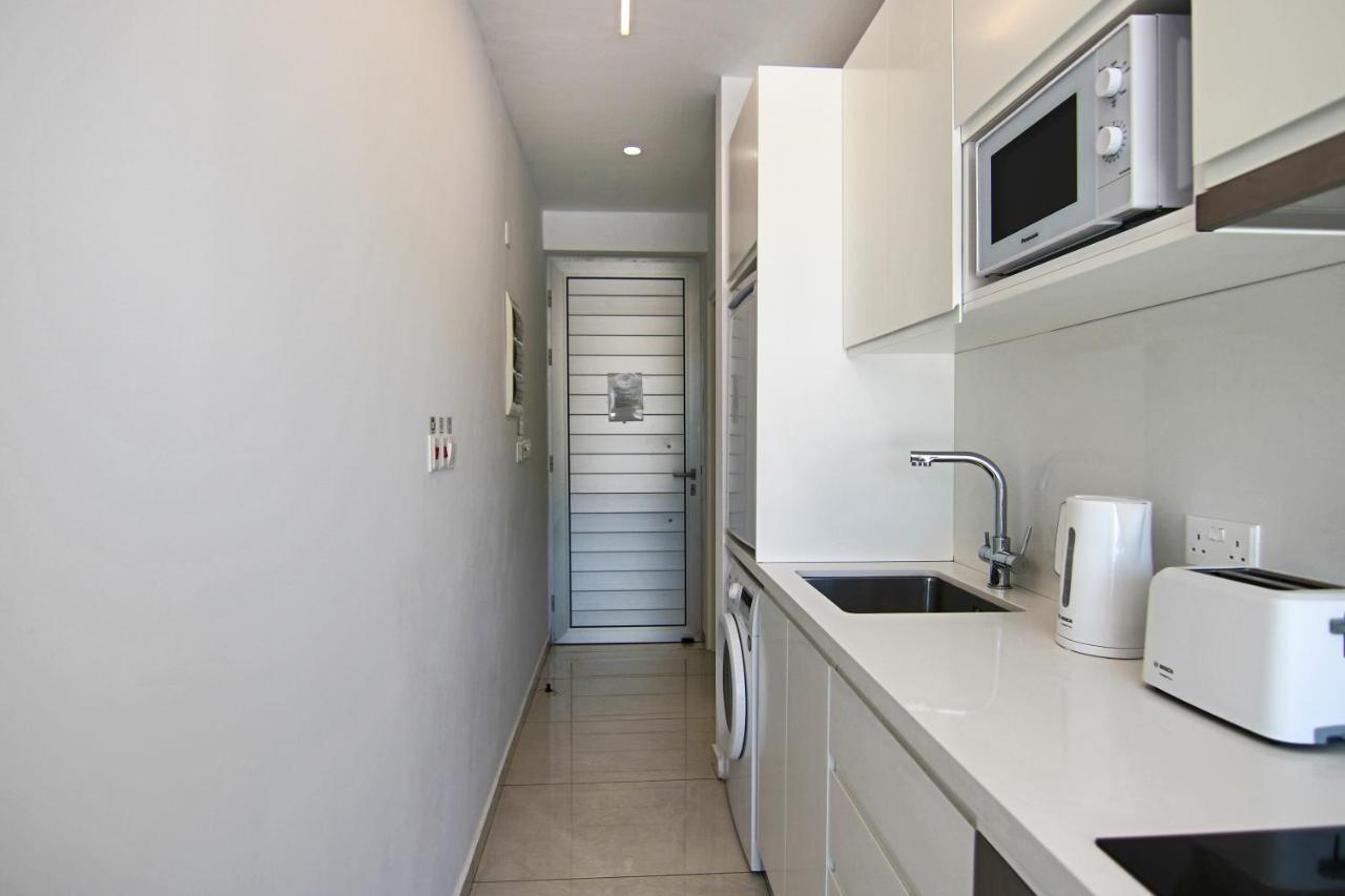 Appartamento Phaedrus Living - Seaside Luxury Flat Harbour 108 Paphos Esterno foto